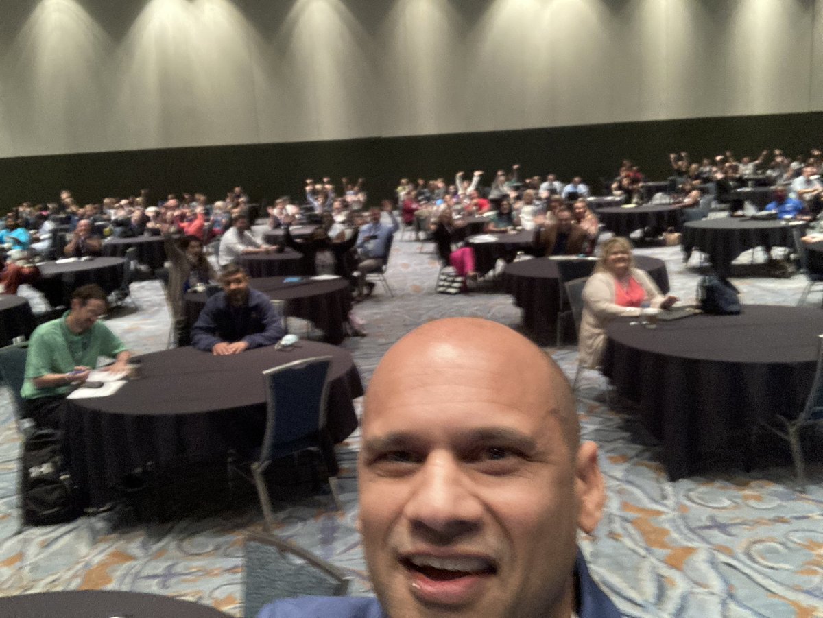 PetheAJ's tweet image. Grateful for the opportunity to engage with over 180 colleagues from across the state.  Culture + Academics = Student Success  
@JPSchools #LATeacherLeaders @La_Believes