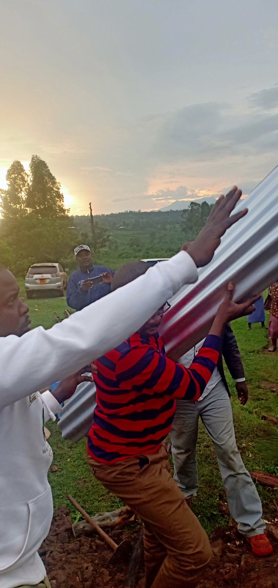 Ongiri2's tweet photo. It is always great to see the homeless gets homes and shelter. https://t.co/RdJ6aDOxig