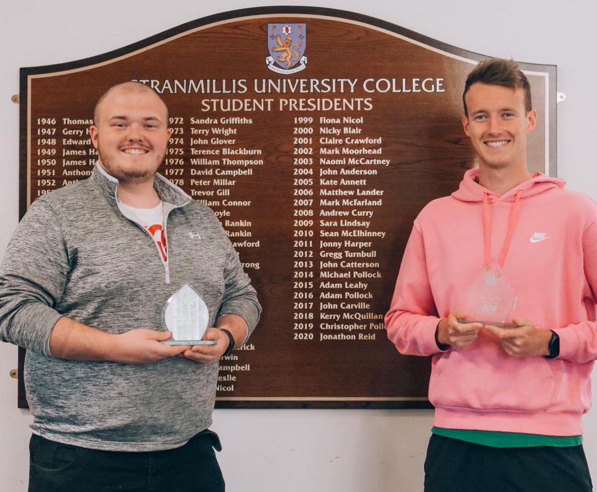 Was great to have ex-President Chris Pollock back yesterday, to chat to incoming President Meabh Magee, as well as to celebrate his @TheUSI Small SU award from 2020! Always welcome at Stran House Chris! #thereforyou