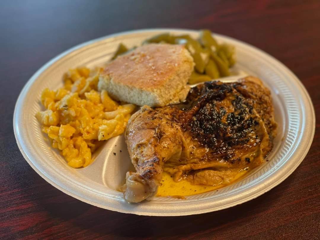 #WelcomeWednesday

Our newest downtown restaurant is Simply Good Kitchen on Grant Street!

Classic Southern Soul Food, Seafood, &amp; Desserts. It’s so good!

Photo: @simplygoodkitchenal