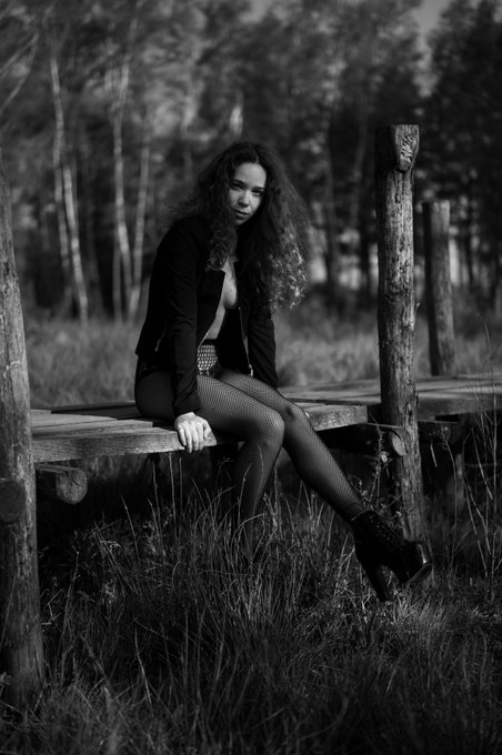 #photoshoot with #fishnets and #highheels in #nature :-) #coatwithoutshirt #curlyhair #feelingsexy https://t<a href="/tag/photoshoot"class="tags">#photoshoot</a><a href="/tag/fishnets"class="tags">#fishnets</a><a href="/tag/highheels"class="tags">#highheels</a><a href="/tag/nature"class="tags">#nature</a><a href="/tag/curlyhair"class="tags"><span>#curlyhair</span></a><a href="/tag/feelingsexy"class="tags"><span>#feelingsexy</span></a><a href="/tag/coatwithoutshirt"class="tags"><span>#coatwithoutshirt</span></a>