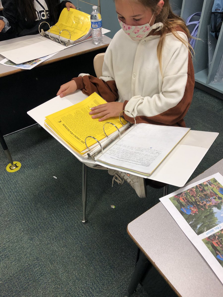 End of the year gifts, a binder full of memories...full of 5th grade fun.