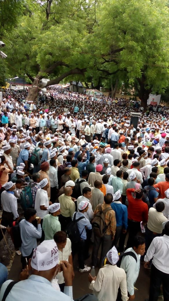 पीएसीएल निवेशकों  को निवेशकों को न्याय आख़िर कब

#पहले_भुगतान_फिर_मतदान

<a href="/PMOIndia/">PMO India</a> 
<a href="/CMMadhyaPradesh/">Chief Minister, MP</a> 
<a href="/narendramodi/">Narendra Modi</a> 
<a href="/nsitharaman/">Nirmala Sitharaman</a> 
<a href="/ndtvindia/">NDTV India</a> 
<a href="/ABPNews/">ABP News</a>