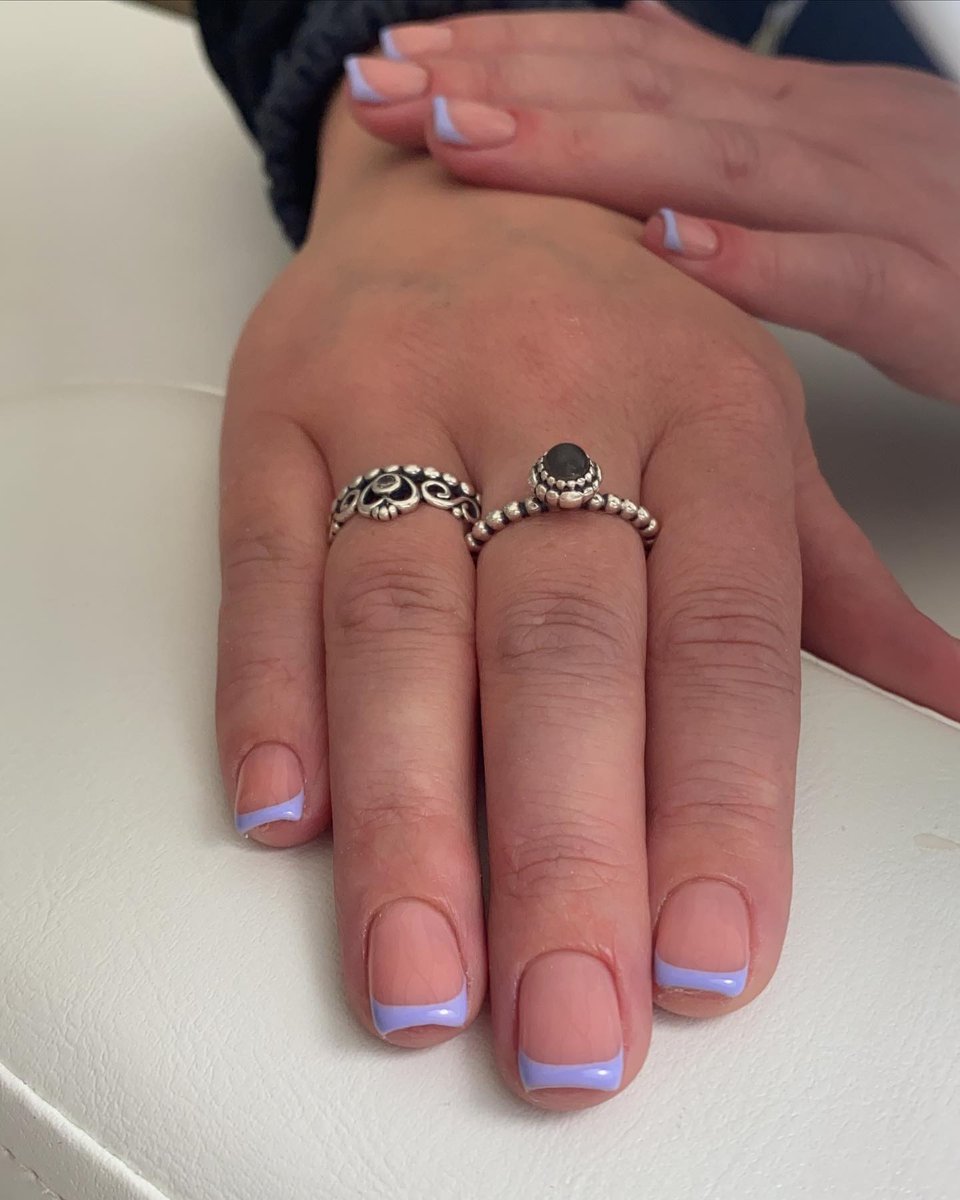 NailchemyUK's tweet photo. Violet frenchies 💜💙 done by @nblnailsbylucy

Using 
 Violet

#gelpolish #gelmani #nails #naildit #nailchemy #nilchemyuk #artisangelpaints #summer #purplenails #mani #gelpainting https://t.co/z1SfMb6ZbH