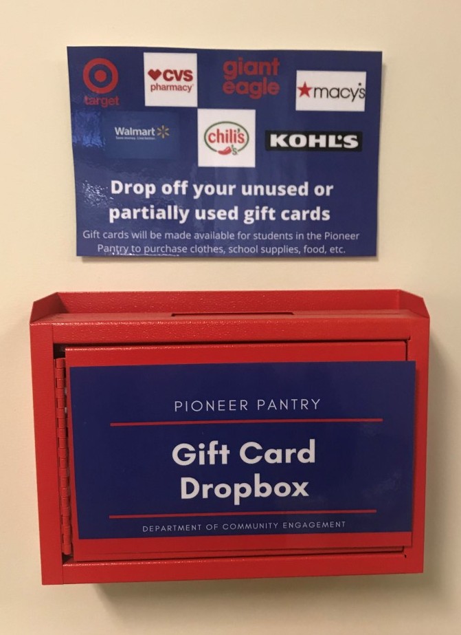 PointParkAlumni's tweet photo. Do you have any unused or partially used gift cards? 💳 Donate them to a #PointParkUniversity student in need! 

The Department of Community Engagement is accepting any gift card at any amount. Everything helps! 

Drop off at the lockbox by the Community Engagement Department. https://t.co/meY4tl8IGo
