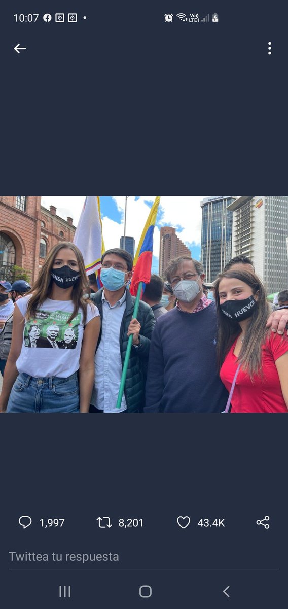 ivangalllo's tweet photo. #VanessaMiCandidatoEs
Escojan de esta fotografía NO MÁS EXPERIMENTOS, NO MÁS TITERES https://t.co/McJBMyKDbT