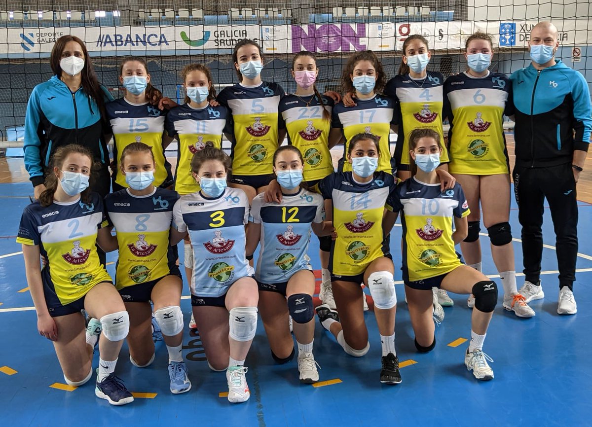 VoleiGalego's tweet photo. 🏆 Facemos repaso da clasificación das Fases Finais do CG Feminino!

🥇@cvemevelugo 
🥈@CVPontevedra 
🥉@ClubKorbis 
4️⃣@cvcalasancias 

👏🏻 Parabéns a todas!
#FasesFinaisFGVb @gadis https://t.co/ENcODPkwtr