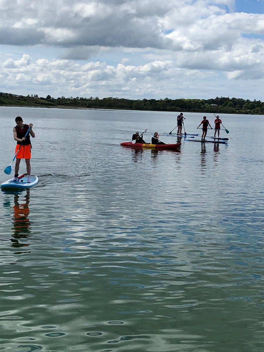 StbrigidsL's tweet photo. TYs really enjoyed their day doing water sports. Stand up paddling and kayaking was great fun. #Loughrea #water #sport #OutdoorClassroomDay https://t.co/htsSYVkwI0