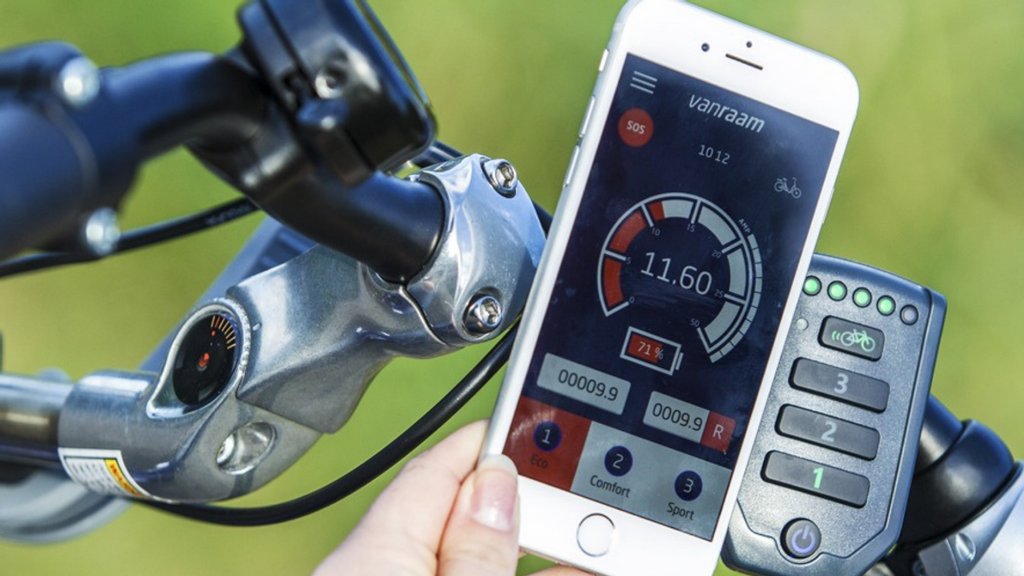 vanraam's tweet photo. Wist je dat je kunt zien waar je fiets het laatst heeft gestaan? ๐ด๐ฒ Dit is mogelijk met de functie 'Find my Bike'.
Lees hier meer! ๐
https://t.co/pP7rQe2D5O
#VanRaam #app #ebike #findmybike #elektrischefiets #ebikeapp https://t.co/FhxHXkYRvP