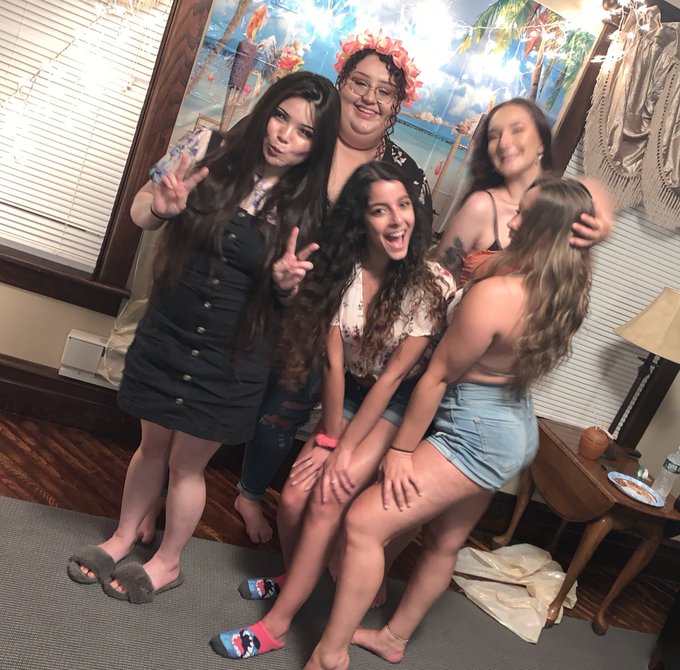 Watch ohKayBunny's leaked NSFW photo on TwXstars