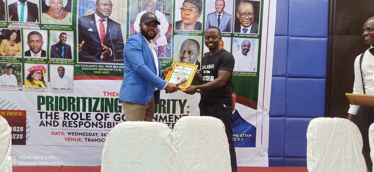 Delfaro_Product's tweet photo. Another One!!
Congratulations boss @harmonyodwong on your Democracy Merit Award from @IPAC_NG 🙌🏾
Like the others and more to come, you earned it 🥂
.
.
.
#calabartotheworld #entertainment #goodgovernance #award @therealitagiwa @owan_enoh #delfaroproductions
#N200 Niger Republic https://t.co/xKDJgVbxYP