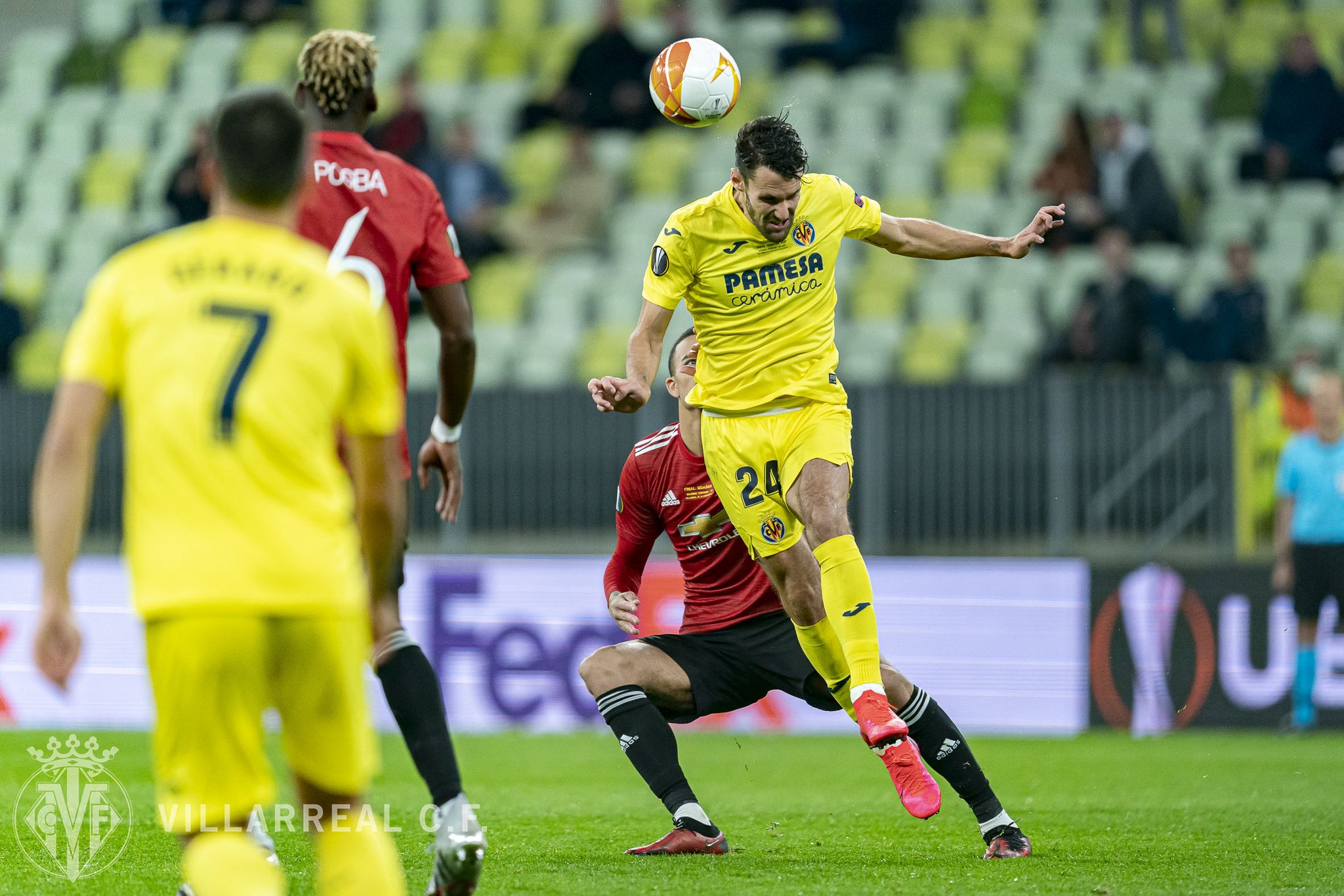 Villarreal CF English on Twitter: "#UELFinal | 1-1 | ⏱️ 87' | Double substitution for the Yellows. @mariogaspar90 and @18albertomp come on for @JuanMFoyth and @Alfonsopedraza9.… https://t.co/GOvlV4FRxh"