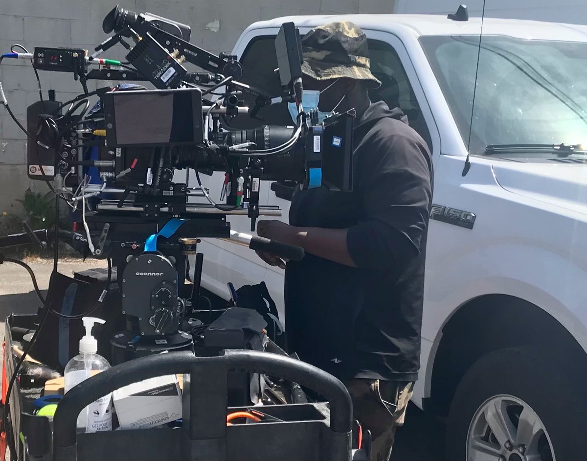 rollingpicture1's tweet photo. That's a wrap on #AChristmasLetter with Producers #trishrainone &amp; @rustyhaloprod of @180sisterhood Productions with Drone Op. #RobertPeace! 
.
Wonderful work to the cast &amp; crew involved in and on the film, and a special #shoutout to our own Whisper &amp; Darcy! #AChristmasLetter 👏👏 https://t.co/kxOe2S8bCF