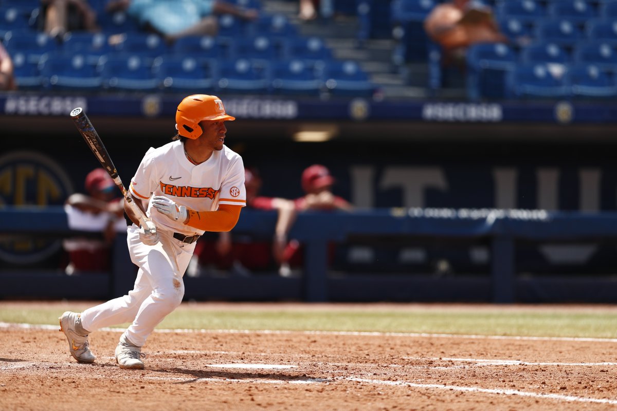 Vol_Baseball's tweet photo. Tough one.

Vols drop their SEC Tournament opener to Alabama in extras, 3-2. We'll take on Mississippi tomorrow morning at 10:30 a.m. ET in an elimination game.

#GBO 🍊 #OTH #Vols https://t.co/ZOfYRe5D5P
