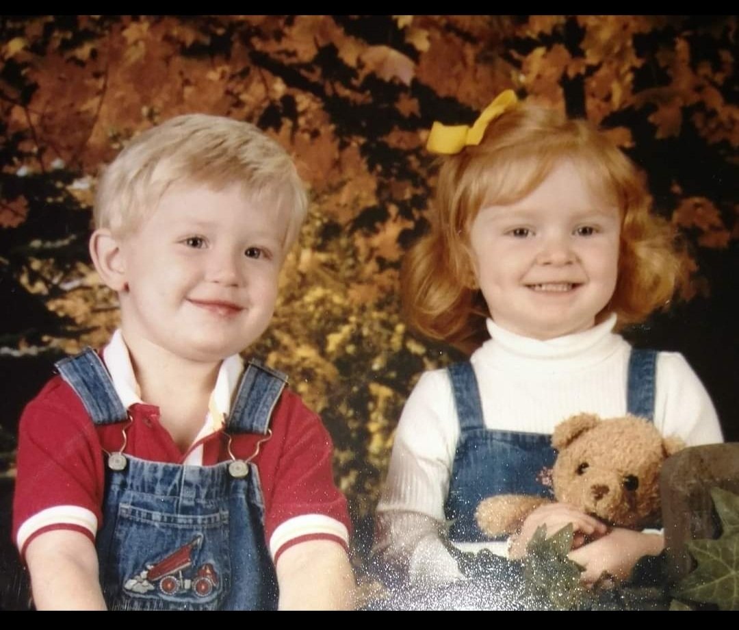 4xblue's tweet photo. Lifelong friends are the best
These 2 have been hanging out together for years! https://t.co/IPDOMqnV76