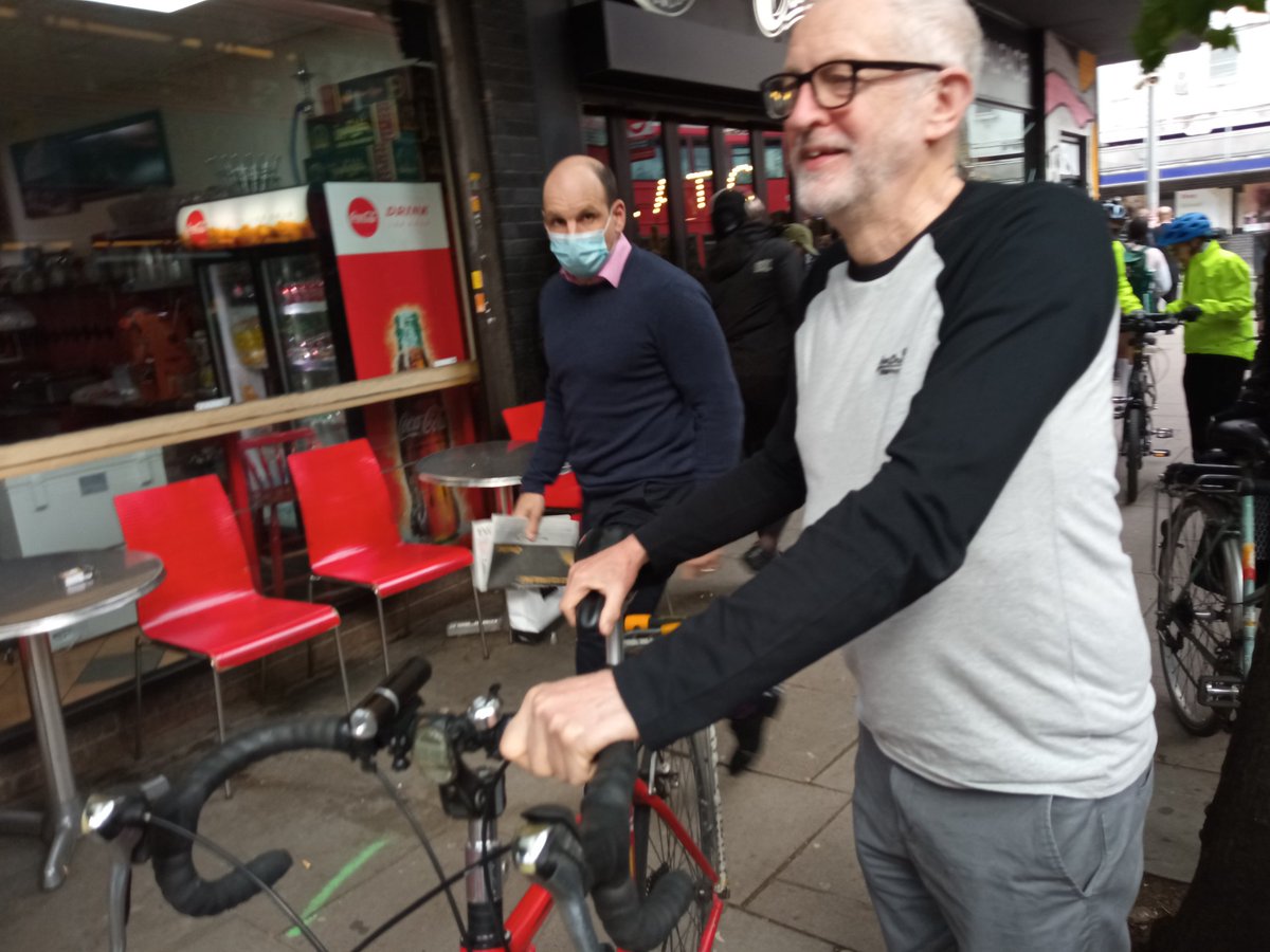 UniteCommCam's tweet photo. #Cycle4Corbyn
#HappyBirthdayJeremyCorbyn 
#RestoreTheWhip 
#ReinstateJeremyCorbyn https://t.co/CKO0nHsYDd
