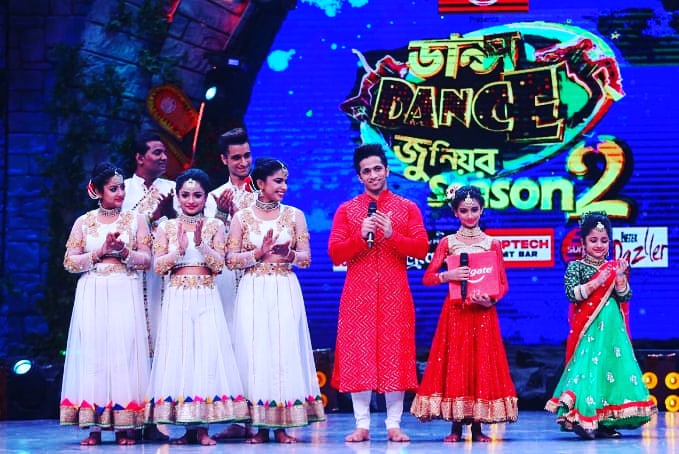 realbadworld's tweet photo. Super performance by Madhumita

#danceschool #dancer #dancejuniordanceseason2 #starjalsa #superperformance #performingarts #dancechallenge https://t.co/VhZhe7K4Cu