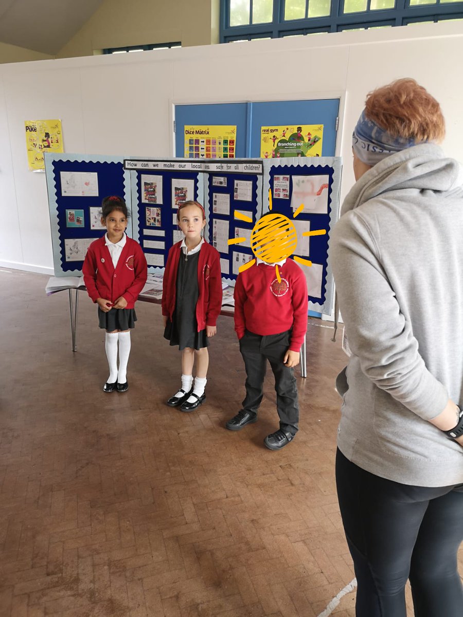 Super proud of Year 1 today for presenting their solutions to the problem 'How can I make our local area safer for all children?' to <a href="/DanielleKennell/">Clean Air Girl</a> from Leicester City Council 🚦🚔. They spoke so confidently and clearly, and had great solutions 🏆. @HIAMrsSmith <a href="/HIAMissCoulson/">Miss Coulson</a>