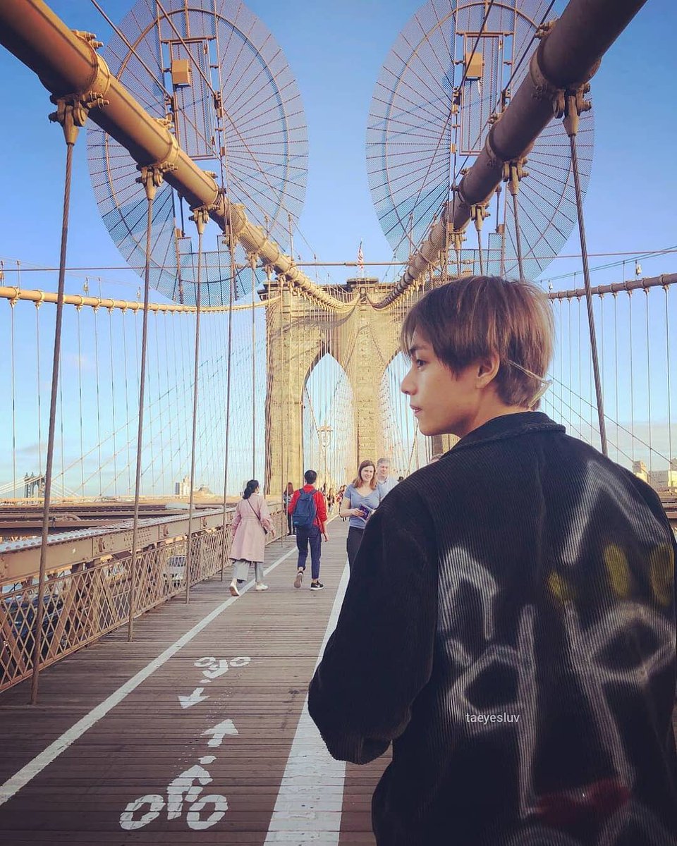 WJacielma's tweet photo. #kimtaehyung #taehyung #v #bts #kpop #army https://t.co/wx5ntbIP0k