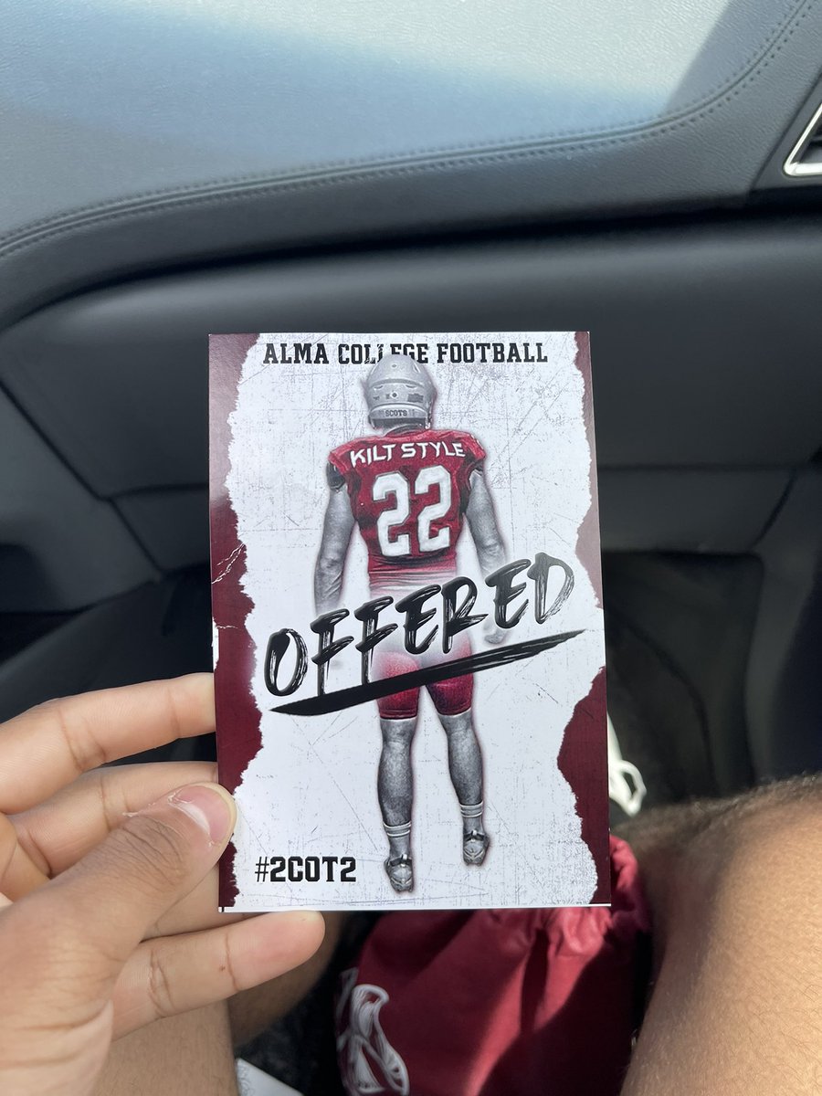 Brian_morgan10's tweet photo. #AGTG After a great visit I am blessed to receive an offer from @AlmaScotsFB thank you!!!!! @AlmaCoachCole @CoachCouchAlma #kiltstyle #2COT2 https://t.co/v5hQy02aLo
