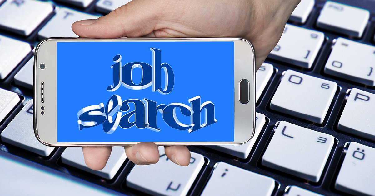 #DidYouKnow internships and summer jobs help you build your network, gain valuable work experience and explore a career path? Use ISAC’s Student Job Board to find a co-op position, summer job or #internship at an Illinois company. bit.ly/2pLxOUC #summerjobs #applynow