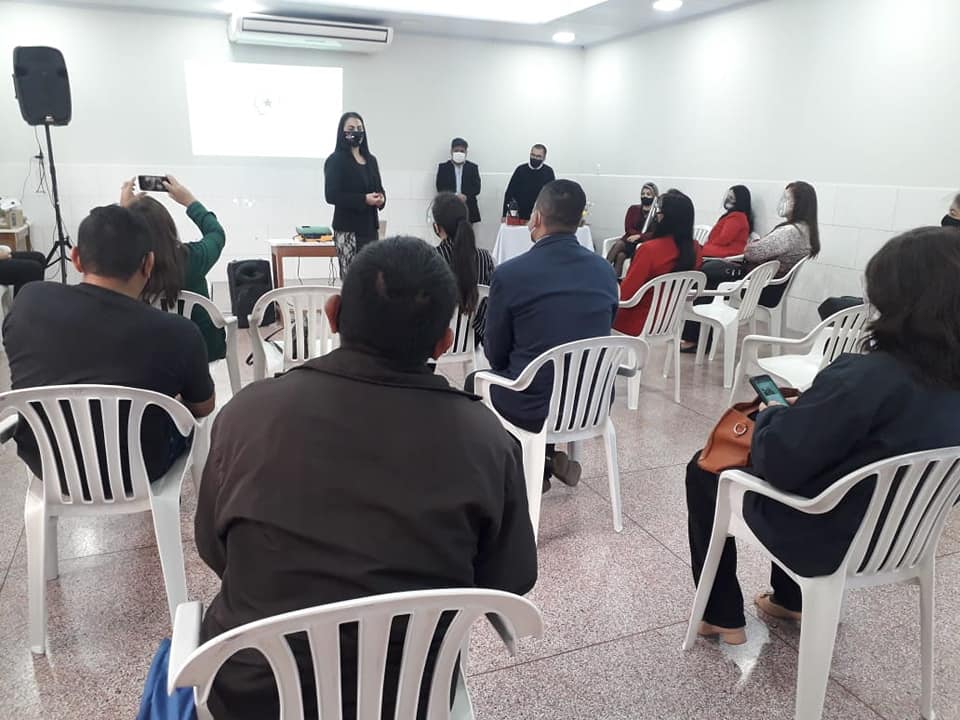 DAmambay's tweet photo. Seguimos construyendo la Educación Paraguaya.  
Reunión de trabajo en el  marco del fortalecimiento de la gestión pedagógica y administrativa.🇵🇾🇵🇾🇵🇾 @IsmaelEstigarri https://t.co/pSEYcFjwLH