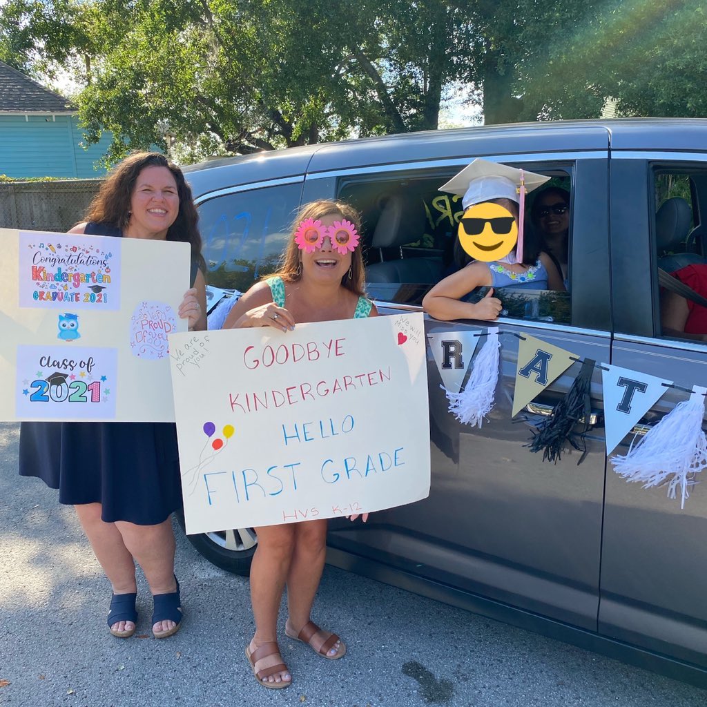mrs_eftink's tweet photo. @HillsVirtualK12 Today we celebrated our kindergarten graduating 2021 class with a drive through celebration. We will miss you next year! @HillsboroughSch https://t.co/XTLrTfcxjI