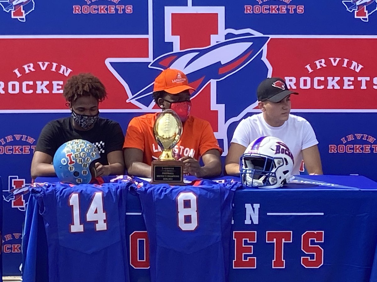 Congratulations to these young men on their accomplishments. On to the next level and future success.
Trevon Washington “Basketball”
Jalen Martin “Football”
Jose Mata “Football “