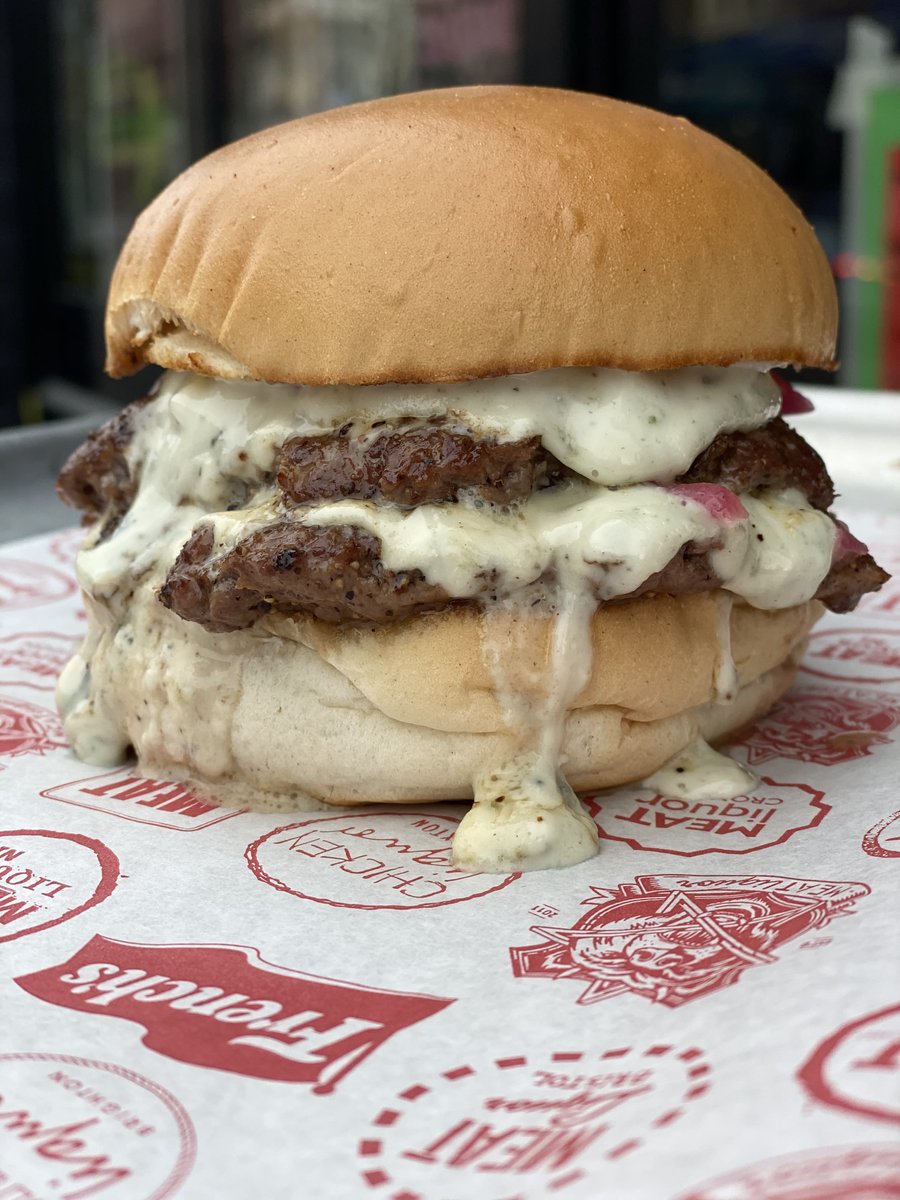 Tonight we’re gonna party like it’s ... ‘1924’? 

#1924burger 

🍔Double Beef Patty, ‘1924’ Blue cheese sauce💙🧀, minced pickled red onion 🧅