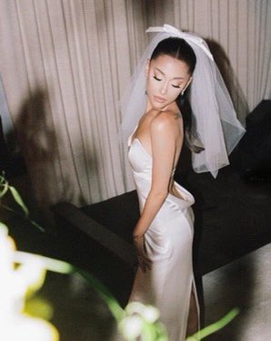OBVlOUSAG's tweet photo. i'm so happy for her https://t.co/lV0ICeXIGn