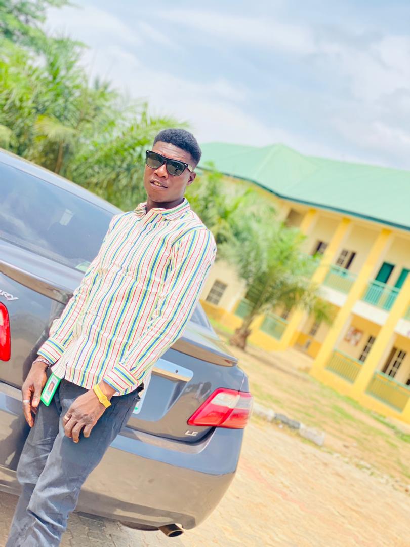 FUOYE_SUG's tweet photo. Name: Ige Kehinde Pka Kentro.
Department: Demography.
Level: 400 level.
Post: Student Union Director of Transport.
In his appreciation, what can you say about the Union's Director of Transport?
#betterFUOYE
#100DaysInOffice
#the11 https://t.co/EenK6BmOSo