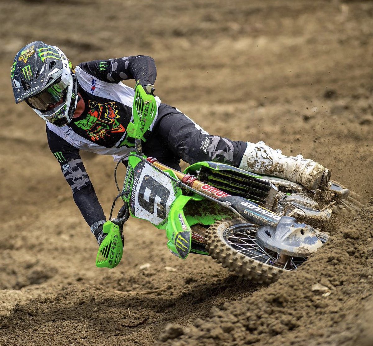 THE FAMILIE (@thefamilie_) on Twitter photo Whoās going to PalaāOur guys are readyš #LockedIn <a href="/_chasesexton/">Chase Sexton</a> <a href="/KenRoczen94/">Ken Roczen</a> <a href="/AdamCianciarulo/">Adam Cianciarulo</a> Whoās going to PalaāOur guys are readyš #LockedIn <a href="/_chasesexton/">Chase Sexton</a> <a href="/KenRoczen94/">Ken Roczen</a> <a href="/AdamCianciarulo/">Adam Cianciarulo</a>