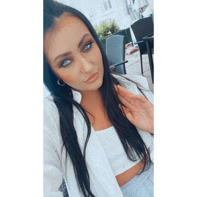 natfaye88's tweet photo. #NewProfilePic https://t.co/c9xM2rJlw2