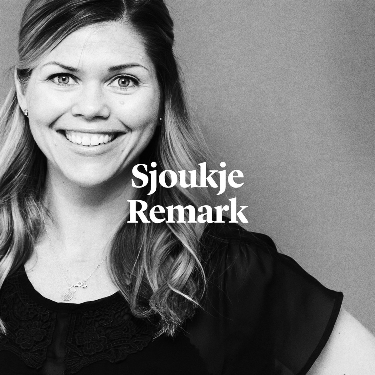 wearejackman's tweet photo. As we close our #WellnessWednesday series, we want to introduce Sjoukje Remark of Continuum Wellness Massage Therapy Clinic in Toronto. She showed the Jackman team how to position ourselves at our workstations to reduce muscle aches and gave us stretches to do at our desks. https://t.co/EgNTOrge9R