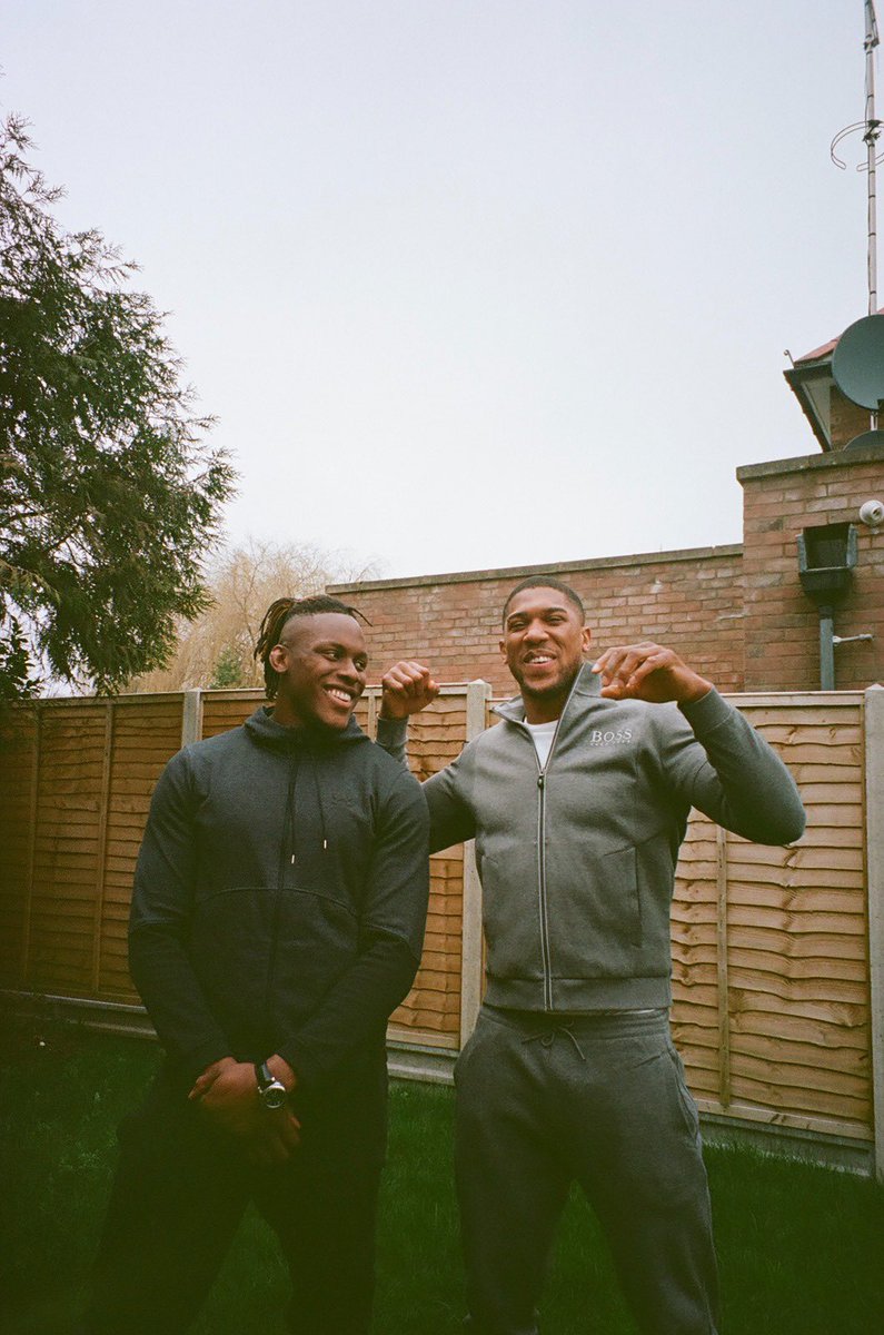 maroitoje's tweet photo. Naij boys no dey carry last 🇳🇬🇳🇬

📸: @TakenByTimi https://t.co/NJuXRHP8ec