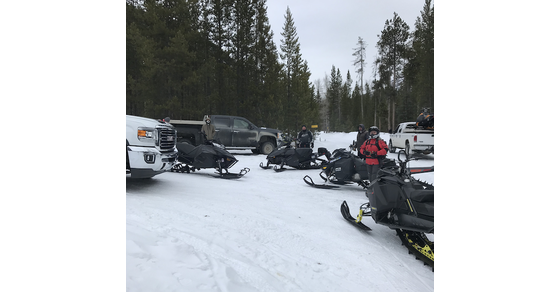 BCSnowmobile's tweet photo. There are many ways you can support your club while enjoying the backcountry this summer and here are a few we thought of:
https://t.co/udMf99bBbU
#snowmobileclub #offseason #supportyoursport #volunteer #bcsf https://t.co/FV5dBQ2WZq
