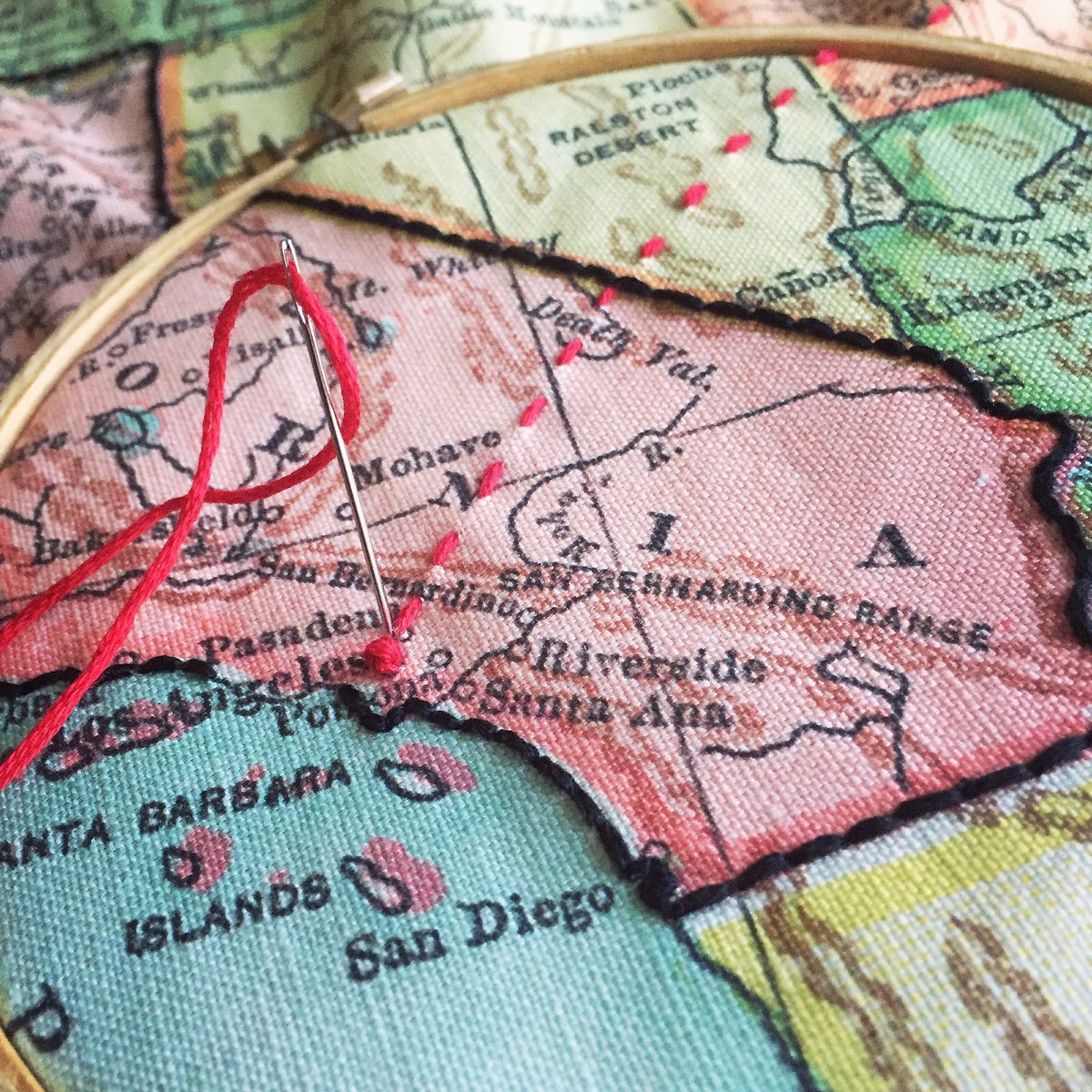 Hey friends, a little heads up that my online shop will be temporarily closed for two weeks while I relocate my studio. It will reopen ✨FULLY STOCKED✨ on June 9! Thank you for your patience - and I’ll take all of the good packing vibes you can send my way! 📦😅📦