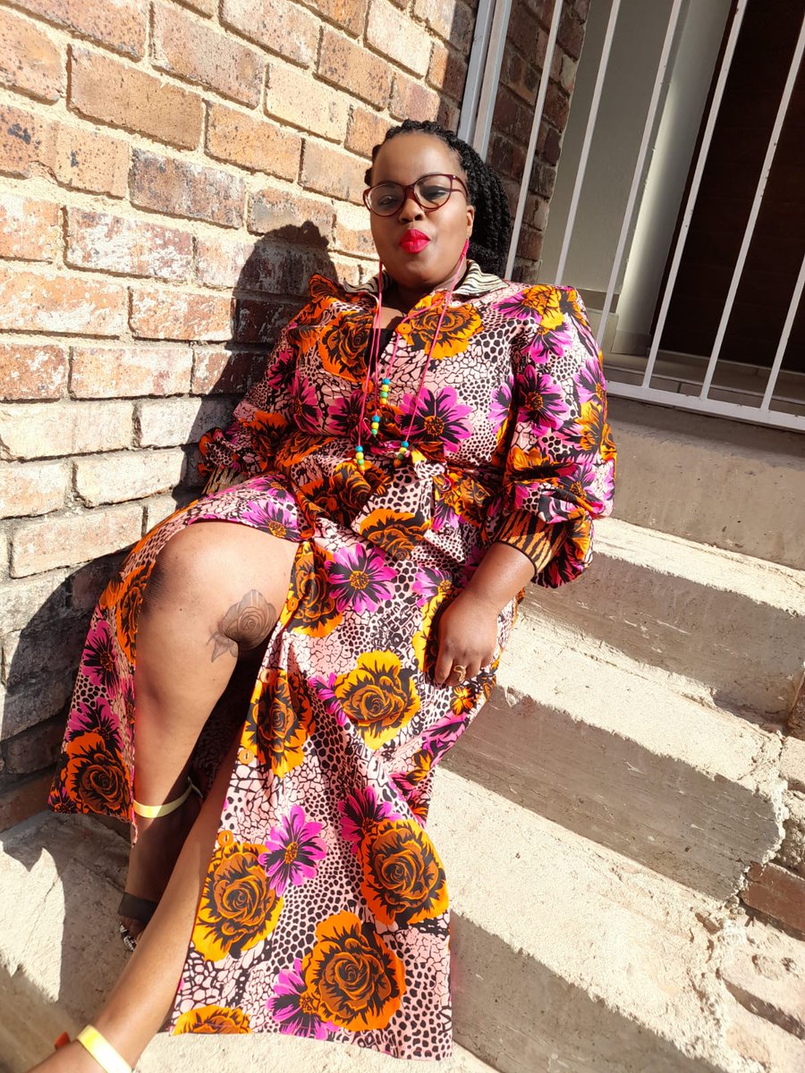 R749.99 limited fabric available. Price valid until 1st June 2021. The number to call/WhatsApp 071 105 7588.