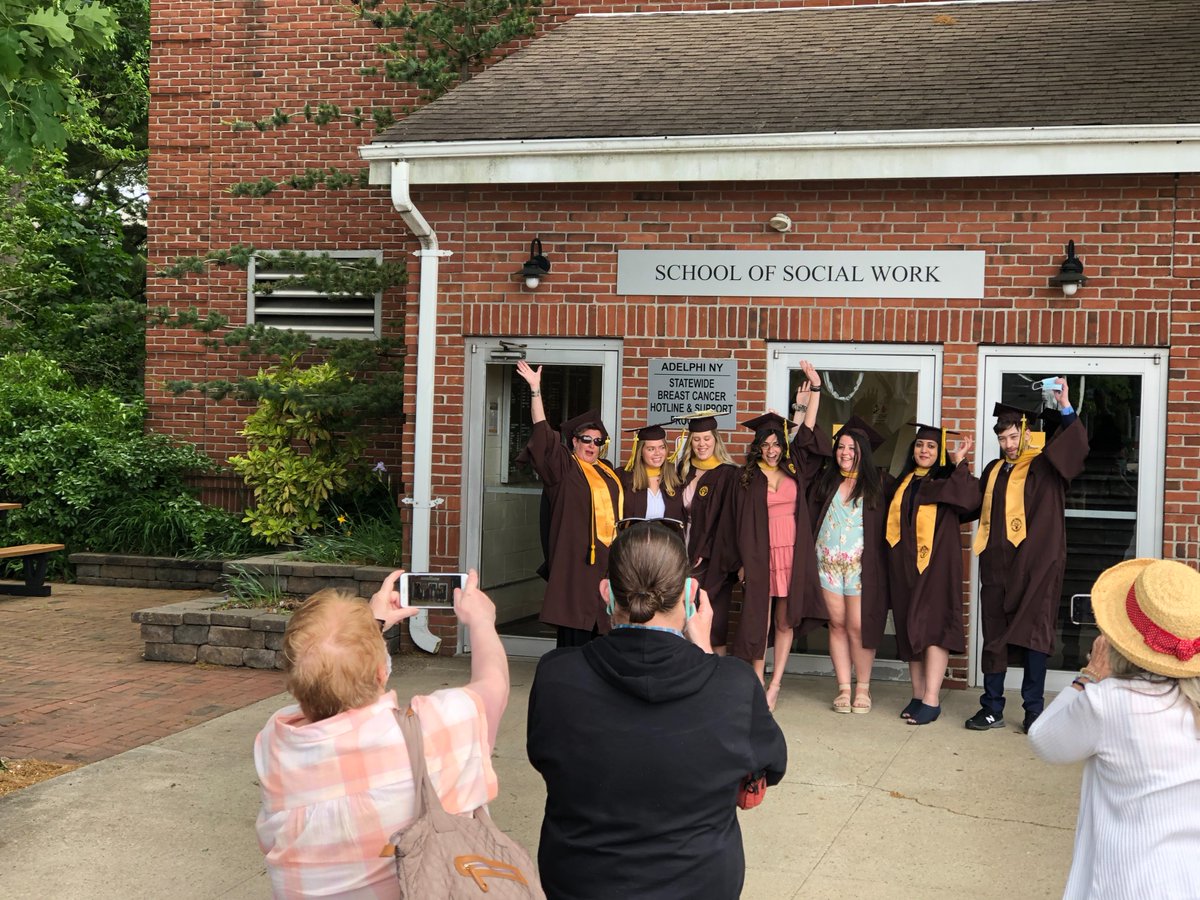 AdelphiU's tweet photo. We can't stop cheering for the Classes of 2020 and 2021! You did it! #AdelphiGrad2020 #AdelphiGrad2021 @AdelphiSW https://t.co/20FyTLGkdj