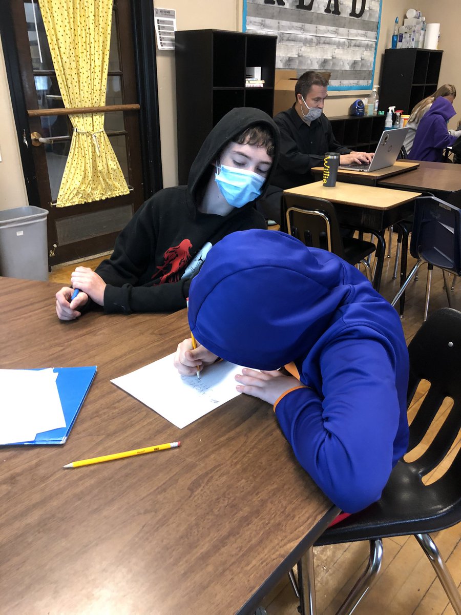 LisaClarkFMS's tweet photo. Writing, listening and speaking activities in ELA today... Pushing to the end! #FMSteach #Fultonproud @bethhouf https://t.co/PSWRoM93Hg