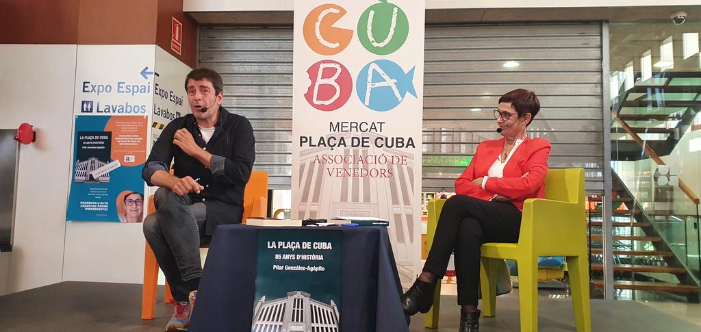 Presentació del llibre " La Plaça de Cuba,"<a href="/mercatcuba/">Mercat Cuba</a> de la Pilar Gonzàlez-Agapito. 85 anys d'història del mercat i de les persones que hi eren al darrera de cada taulell.<a href="/aliciarll/">Alícia Romero 💜</a> .