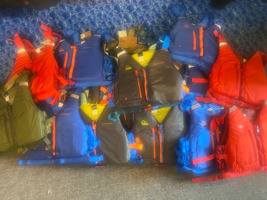 What SUP!?!, The new HF Synergy SUP belt and the men’s Palm Meander PFD have just arrived and are great pieces of kit whilst paddling boarding

buff.ly/34jnt6X

buff.ly/3bV2rQ8

#whateveryoupaddleenjoyeverydrop #hfsynergy #palmmeander