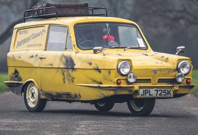 Wernhamdoge's tweet photo. @cryptoaladeen If it was a choice between a car or a watch... https://t.co/52PeFEmRQq