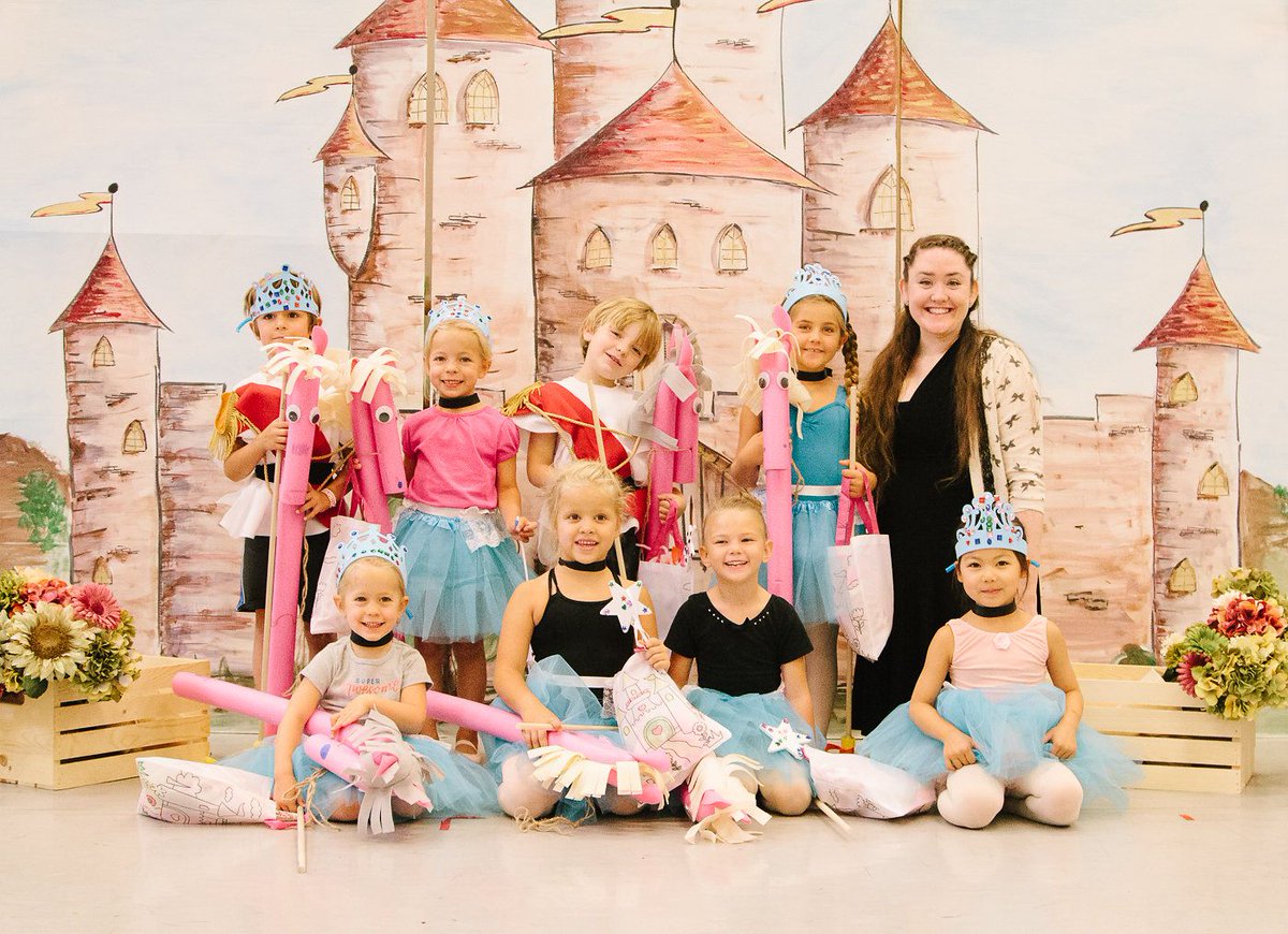 Have the opportunity to train with a Ballet West professional dancer who danced in Rodeo!  

Fantasy Camp | Rodeo | June 28 - July 2 (9:30 am - 12:30 pm)

buff.ly/3vcpP3j