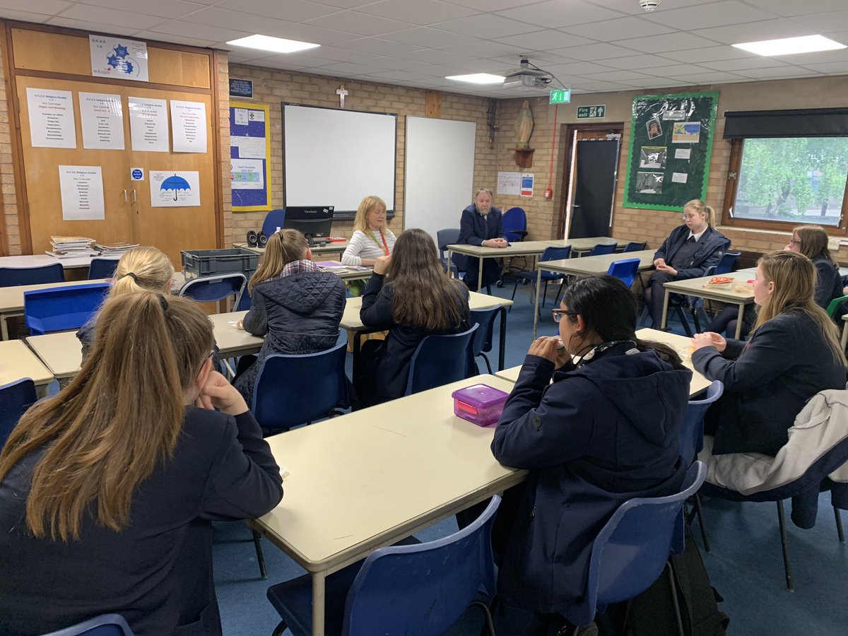 ChaplaincySM's tweet photo. A big thank you today to Lynn from @Ashgate_Hospice for coming in today to talk to our Y10s about the great work they do at Ashgate Hospice! The hospice is the charity we will be fundraising for with this years sponsored walk! https://t.co/wQE51HPiGJ