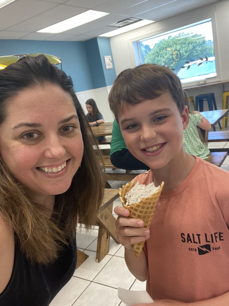 MrsFuller_nc's tweet photo. Rewarded these sweet kids today at Mama Birds for working so hard! #100dojos #100pointclub #icecream https://t.co/ciq7zvgpvP