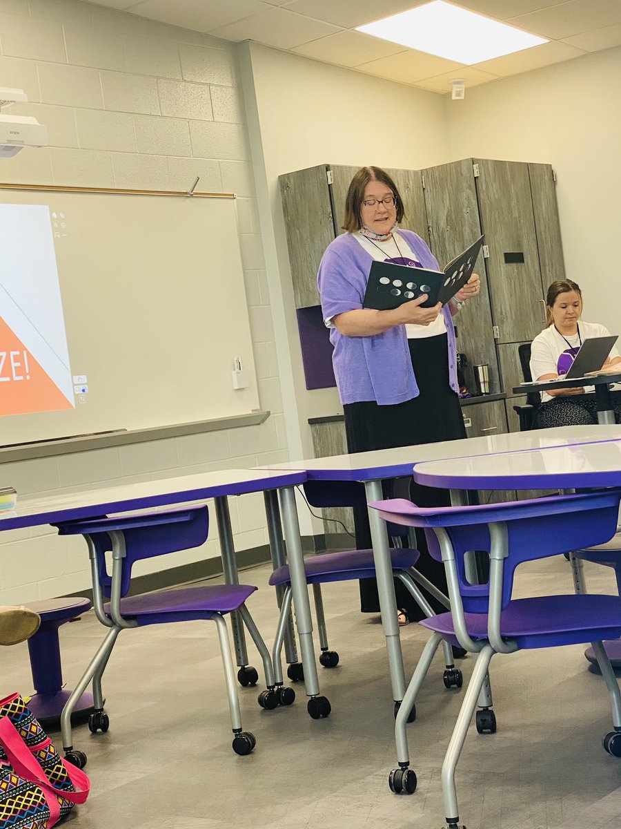 Candace Sanchez tweet media