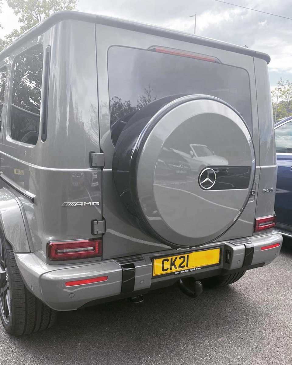VIPmerc's tweet image. The new Classic Grey colour on the G-Wagon is THE colour to have 😍😍🤍🤍🤍