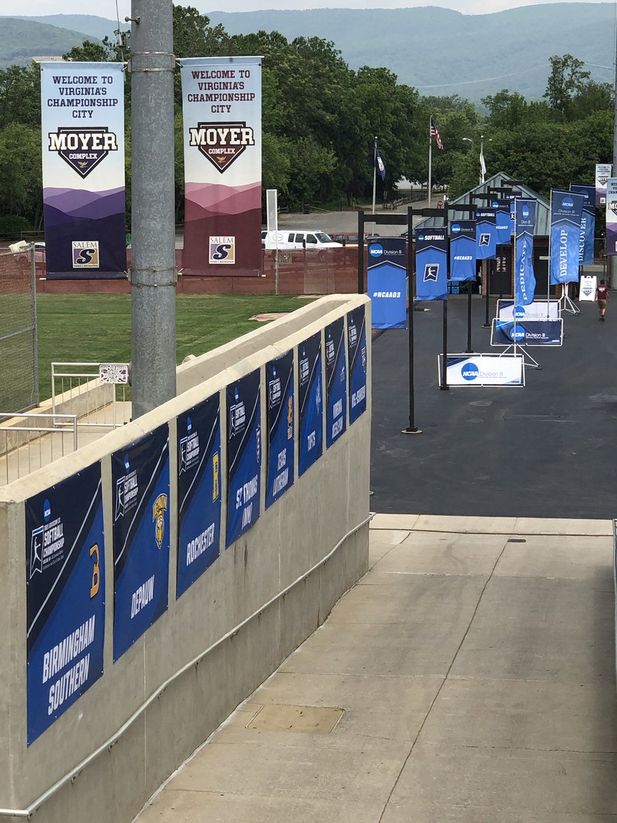 rdawson14's tweet photo. Excited to spend the next week at the @NCAADIII Softball Championship working alongside the National Committee! @MCurranHeadley @UWSP_AD @JanaeShirley @DianaPepin #twitterlessDenny #twitterlessRachel https://t.co/niNRSfJByX