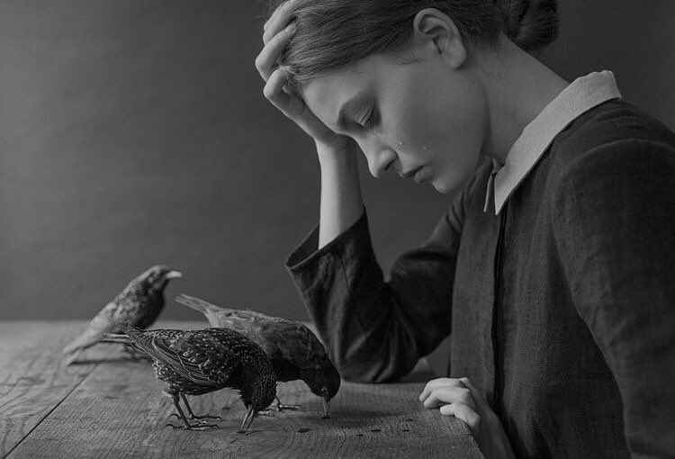 naribeyza99's tweet photo. Bütün güzellerin yarası göğsündedir...🌿 https://t.co/xVpmMKRarL